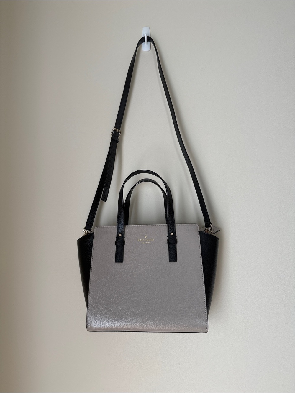 Kate Spade Grand Street Hayden Gray Black Leather Top-Handle Crossbody Strap
